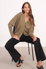 CARDIGAN-BOTONES-PIA-VERDE-SECO-0800319152-01.jpg