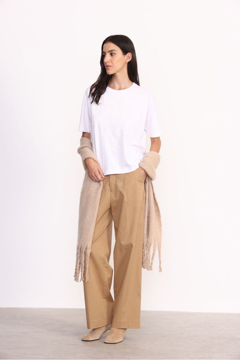 REMERA-CASSIA-BLANCO-2401288101-02.jpg