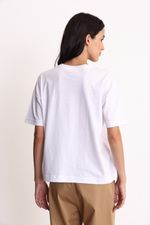REMERA-CASSIA-BLANCO-2401288101-04.jpg