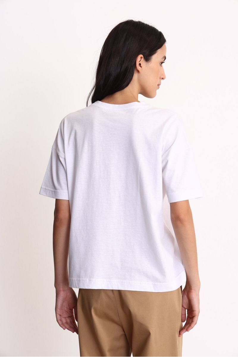 REMERA-CASSIA-BLANCO-2401288101-04.jpg