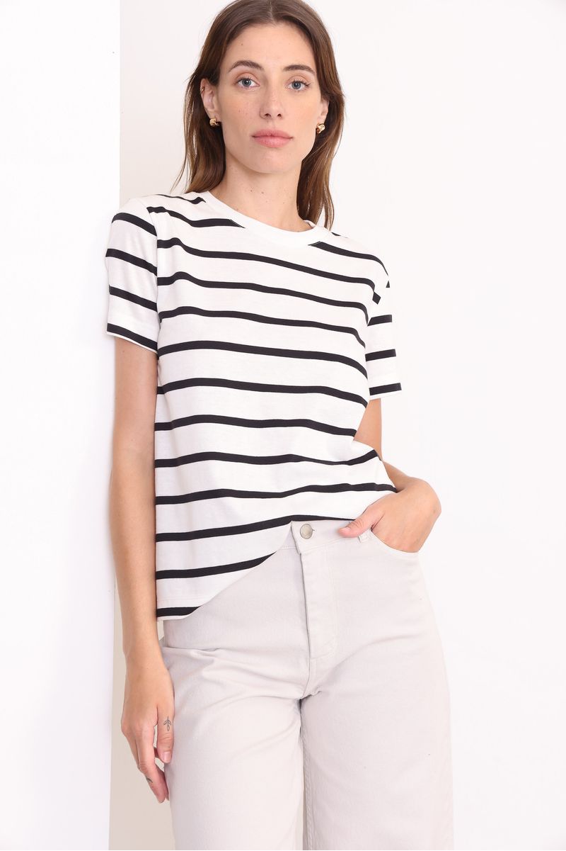 REMERA-JUSTINA