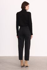 MOM-LUCY-COLOR-NEGRO-0400823102-04.jpg