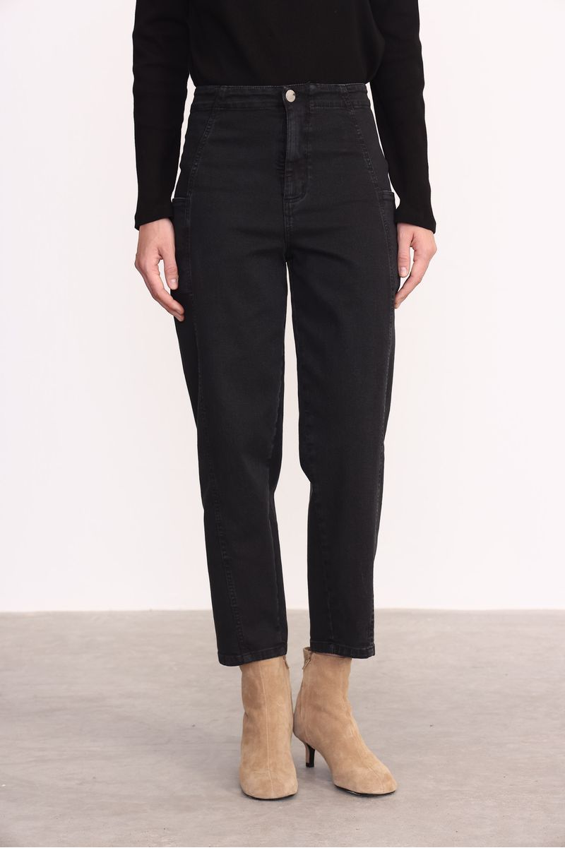 MOM-LUCY-COLOR-NEGRO-0400823102-02.jpg