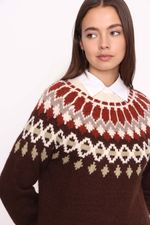 SWEATER-JACQUARD-SOPHIA-CHOCOLATE-08003331CH-04.jpg