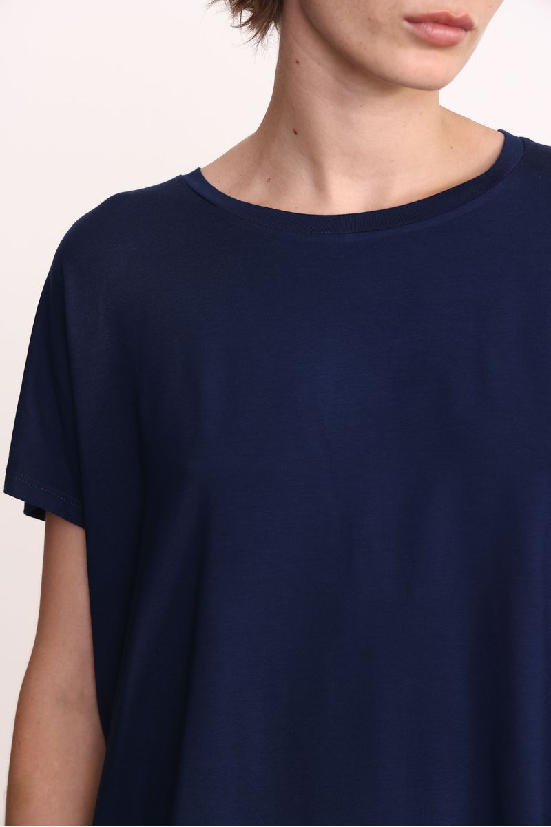 REMERA-CIELO-AZUL-MARINO-2401304104-3.jpg