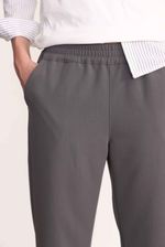 PANTALON-PILI-WINTER-GRIS-OSCURO-0300292134-03.jpg