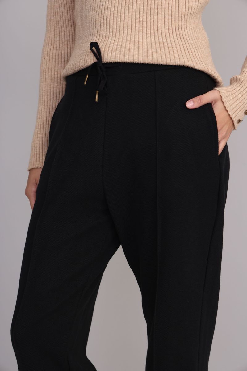 JOGGER-BELLISA-NEGRO-0300284102-03.jpg