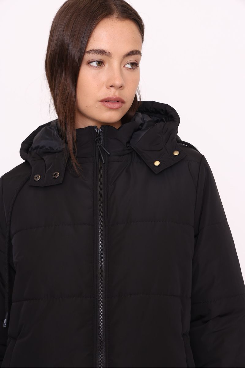 CAMPERA-PUFFER-LARGA-MARTINA-NEGRO-1600134102-04.jpg