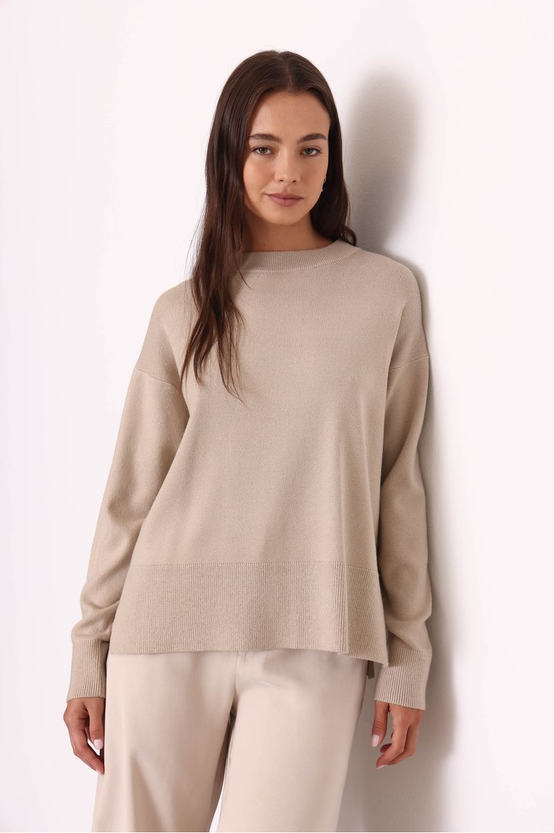 SWEATER-LISO-PIA-BEIGE-0800323107-02.jpg
