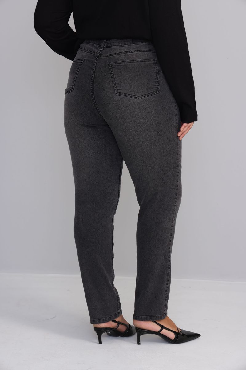 SKINNY-VINTAGE-BLACK-NEGRO-0500304102-09.jpg