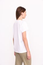 REMERA-LINA-BLANCO-2401298101-04.jpg