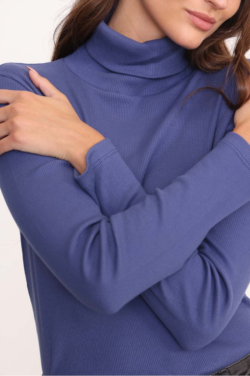 POLERA-GIA