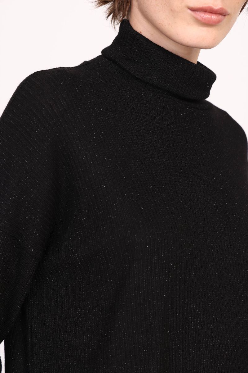 SWEATER-CALIA-NEGRO-0800346102-03.jpg