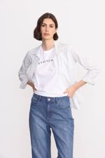 CAMISA-ENTALLADA-RAYADA-ELENA