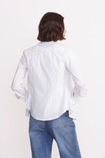 CAMISA-ENTALLADA-RAYADA-ELENA